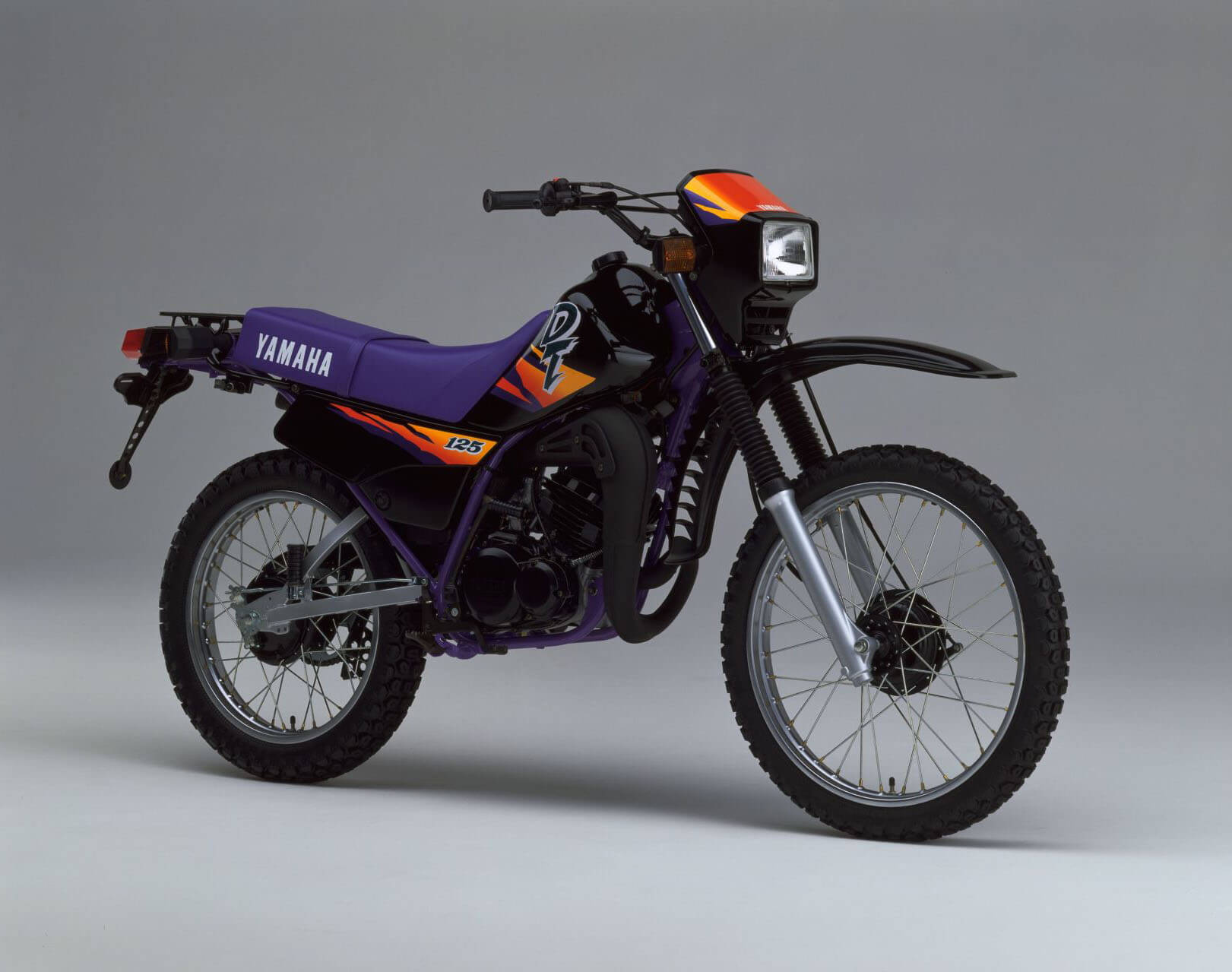DT125